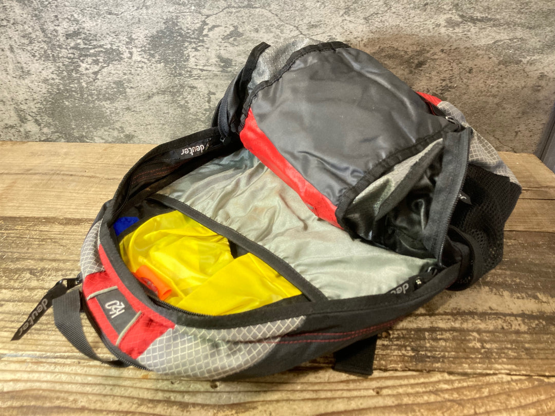 JR175 ドイター deuter SUPER BIKE S リュックサック バックパック 黒赤