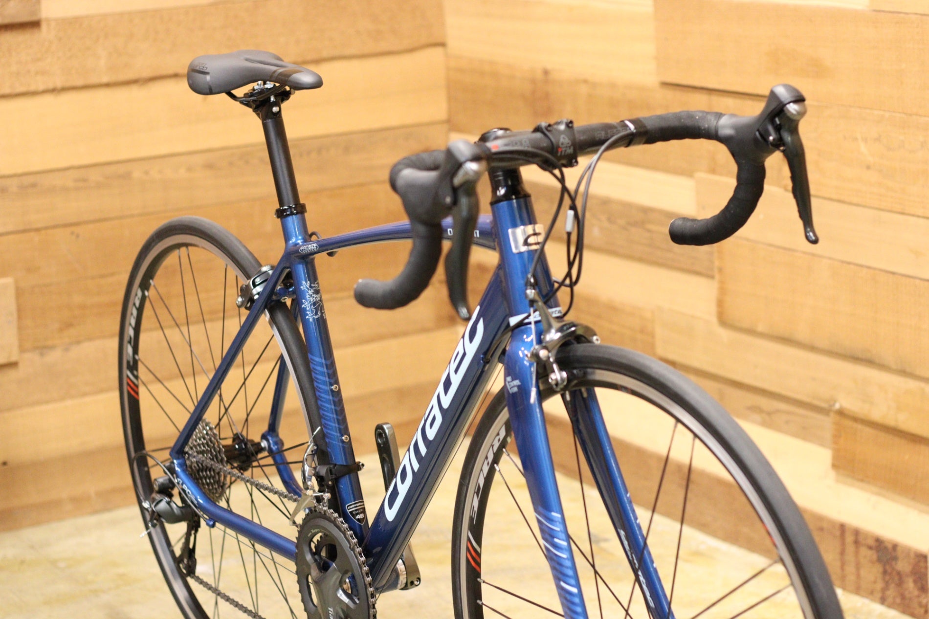 コラテック CORRATEC ドロミテ DOLOMITI 2023 48サイズ シマノ