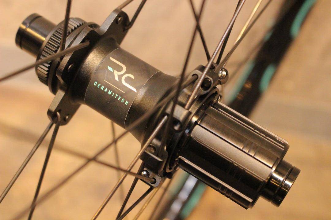 決算SALA ビアンキ BIANCHI RC 33R CERAMITECH WHEELSET DISC カーボン チューブレスレディ ホイールセット シマノ 11/12S 21C【名古屋店】