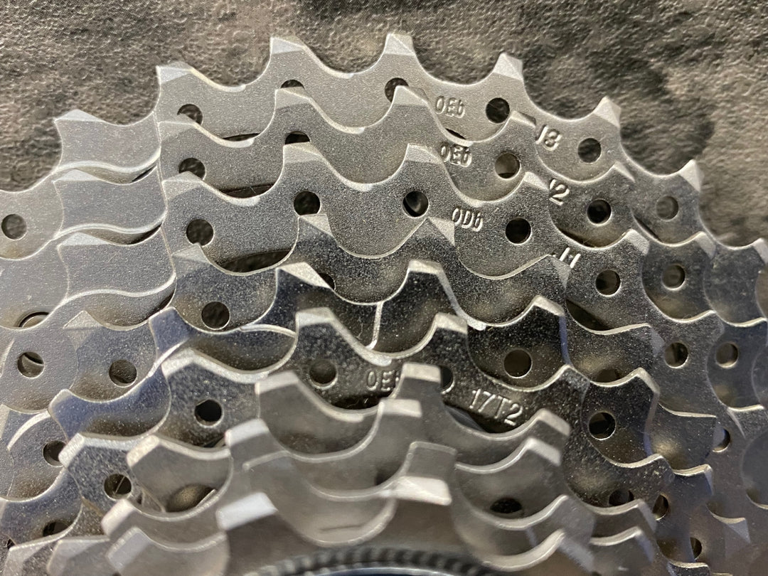 KO765 シマノ SHIMANO ULTEGRA CS-6700 スプロケット 12-30T 10S