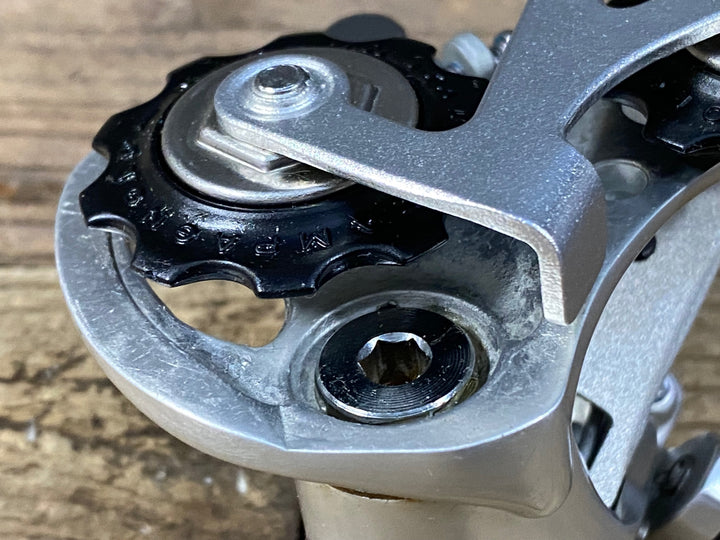 KB596 カンパニョーロ CAMPAGNOLO RECORD RD-11RE リアディレイラー 8S ※未使用品