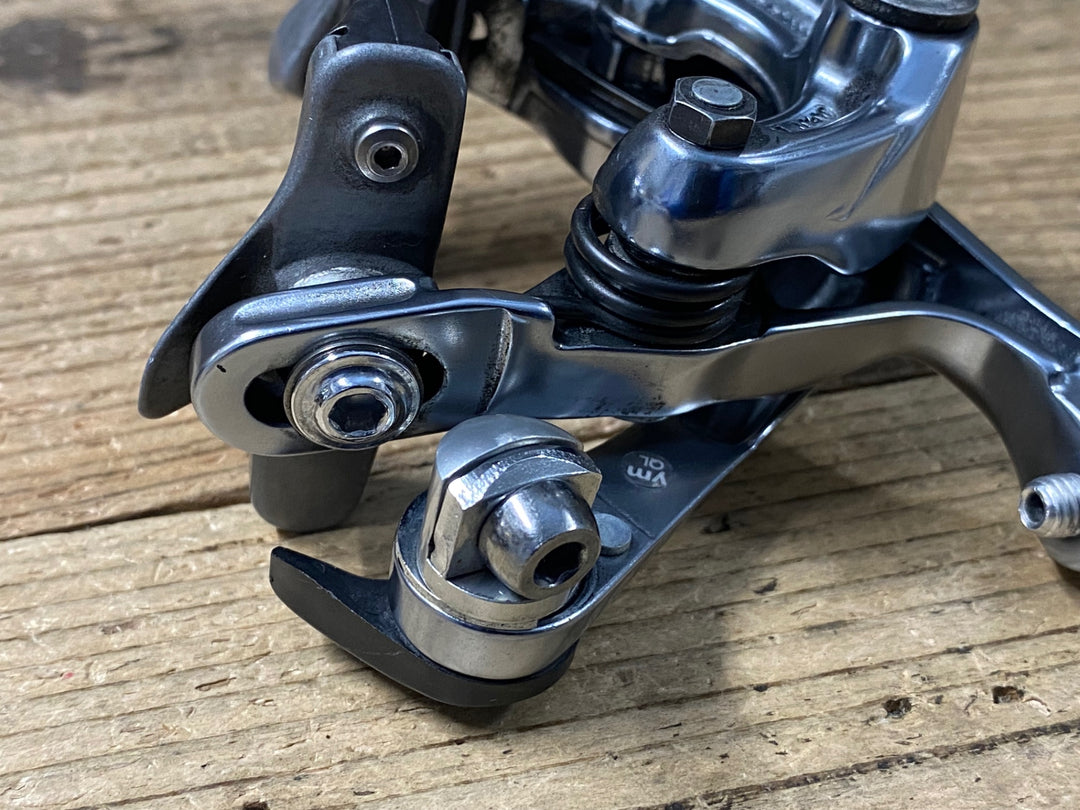 JV198 シマノ SHIMANO 105 BR-R7000 ブレーキキャリパー シルバー 前後セット ※社外アジャスター