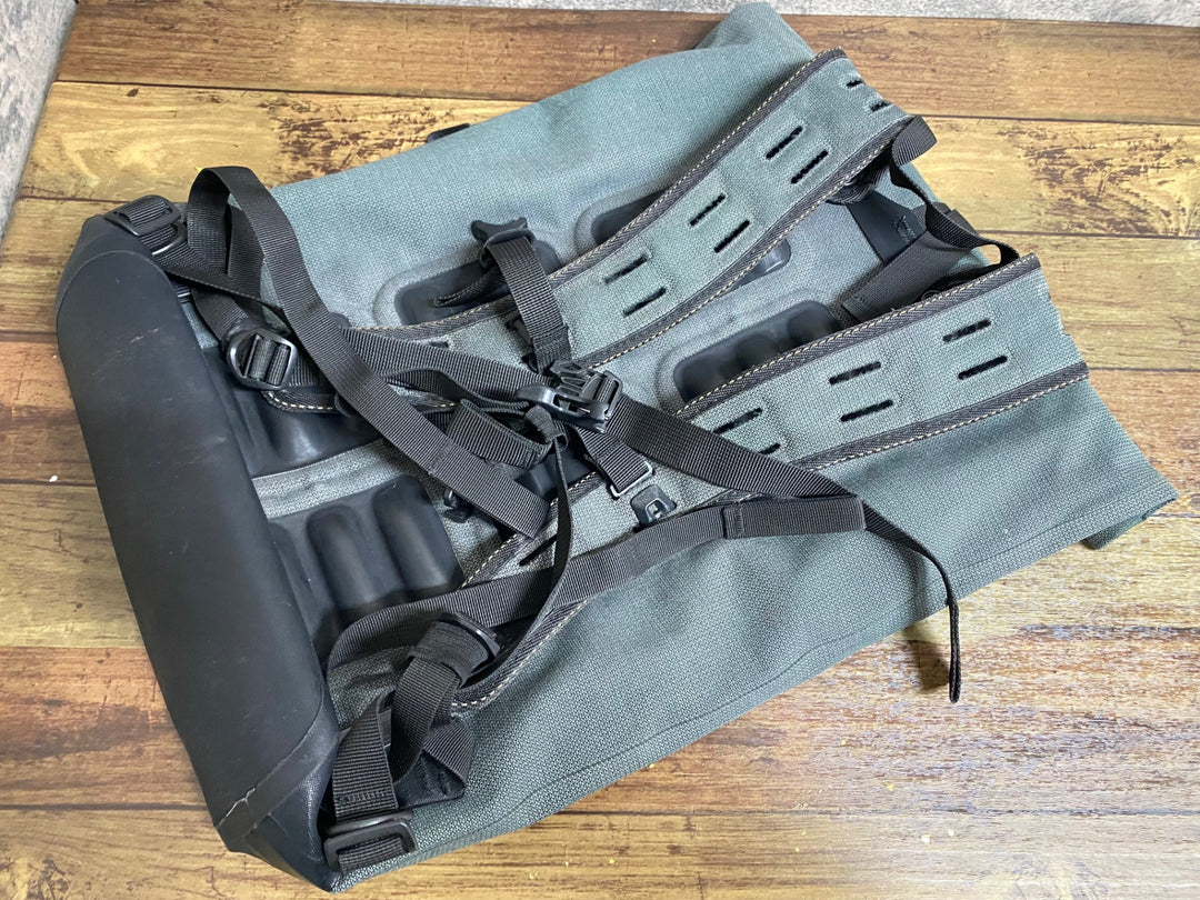 KA697 オルトリーブ ORTLIEB リュック バックパック 防水 モスグリーン