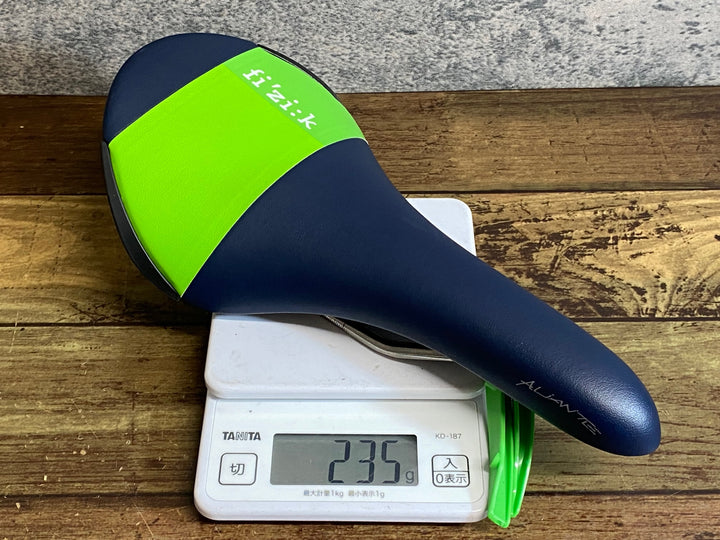 JP952 フィジーク fizik アリアンテ ARIANTE R3 サドル 黒緑 Kiumレール