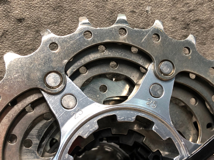 HH459 シマノ SHIMANO 105 CS-5600 スプロケット 10S 12-27T