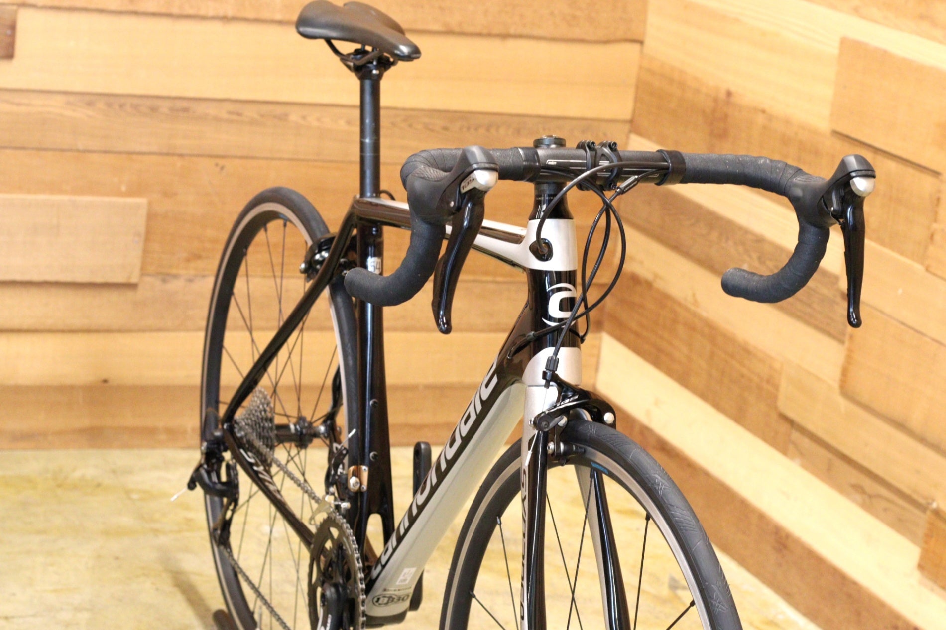 cannondale synapse carbon 54サイズ　ロードバイク キャノンデール CANNONDALE シナプス SYNAPSE CARBON 3L 2023モデル 54