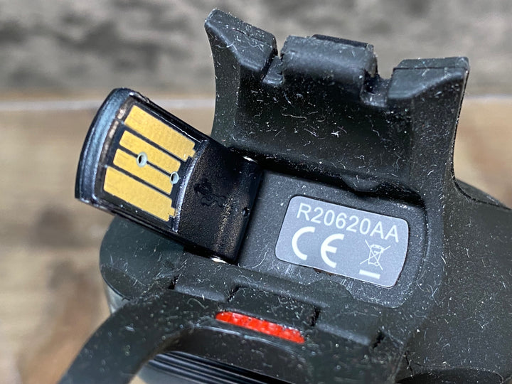 IT618 ノグ KNOG BLINDER ROAD 400 フロントライト