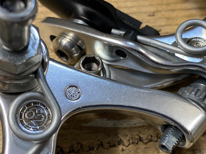 KO752 カンパニョーロ CAMPAGNOLO ヴェローチェ VELOCE キャリパーブレーキ 前後セット