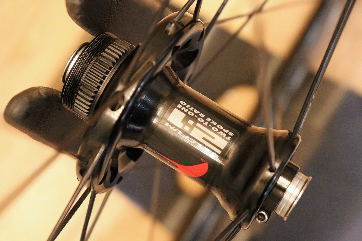 フルクラム FULCRUM レーシング クアトロ RACING QUATTRO CARBON DB