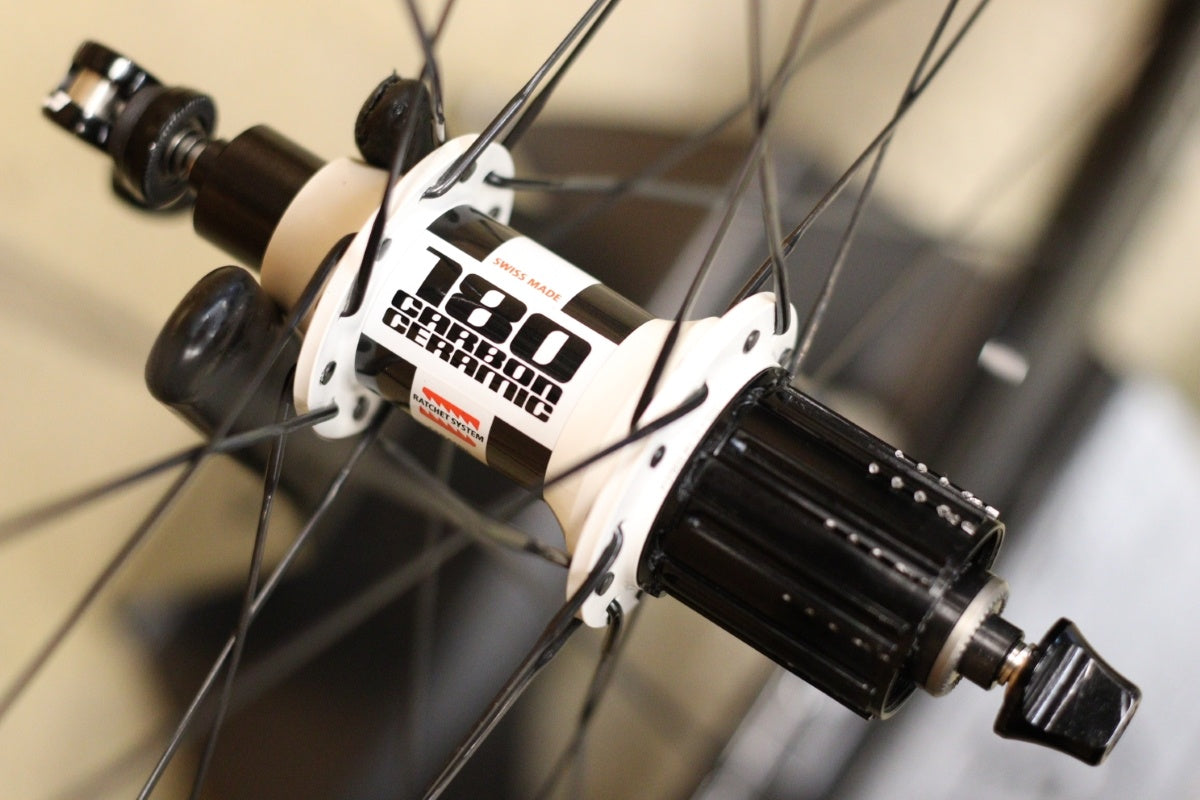 ファストフォワード FFWD F4R RIM チューブラー コスパに優れた軽量カーボンチューブラー FFWD F4Rは初心者にも