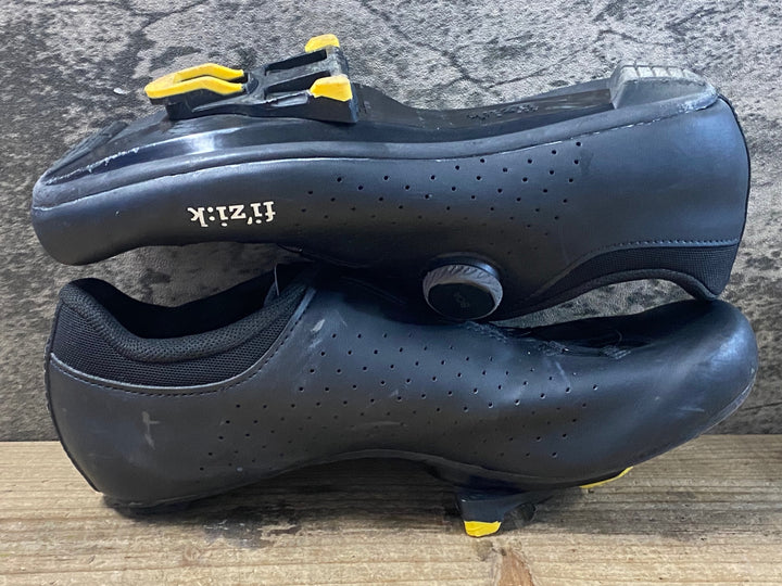 KB381 フィジーク fizik VENTO OMNA WIDE SPD-SLシューズ EU40.5 3穴 黒 ※傷スレ