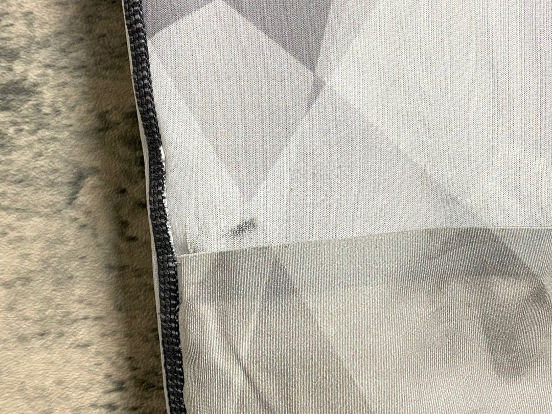 KC190 パールイズミ PEARL iZUMi 半袖 サイクルジャージ 赤 黒 白 S