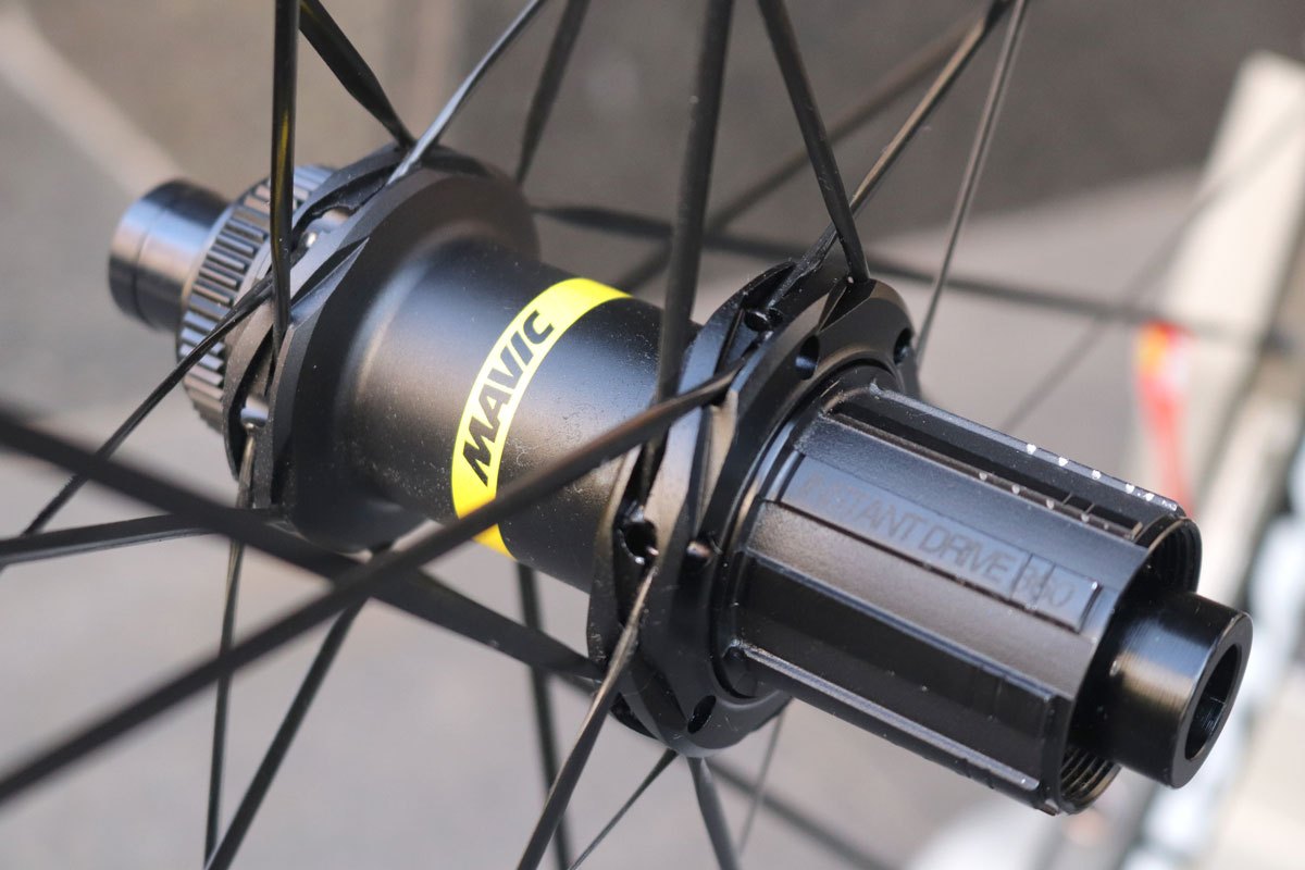 マヴィック MAVIC コスミック Cosmic SLR 45 Disc カーボン