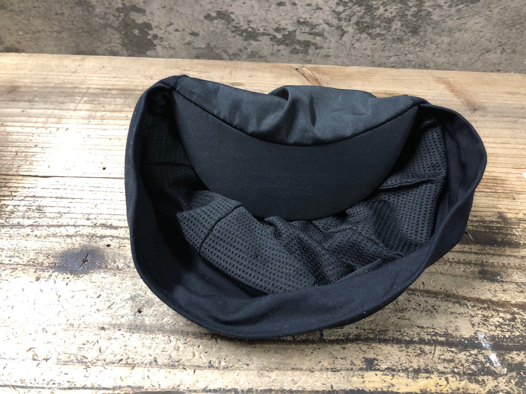 JZ667 パスノーマルスタジオ PAS NORMAL STUDIOS Logo Cap 黒