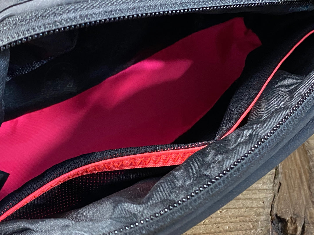 KA993 ラファ Rapha BAR BAG ハンドルバーバッグ 黒