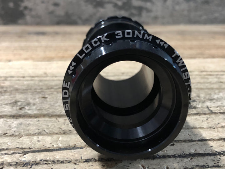 KC557 トライピーク TRiPEAK EMA-PFBB30A25-CPBB BB ボトムブラケット PF30/30A 68/73mm Ultra Torque