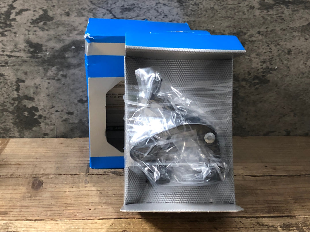 KF560 シマノ SHIMANO 105 BR-R7000 キャリパーブレーキ 後 黒