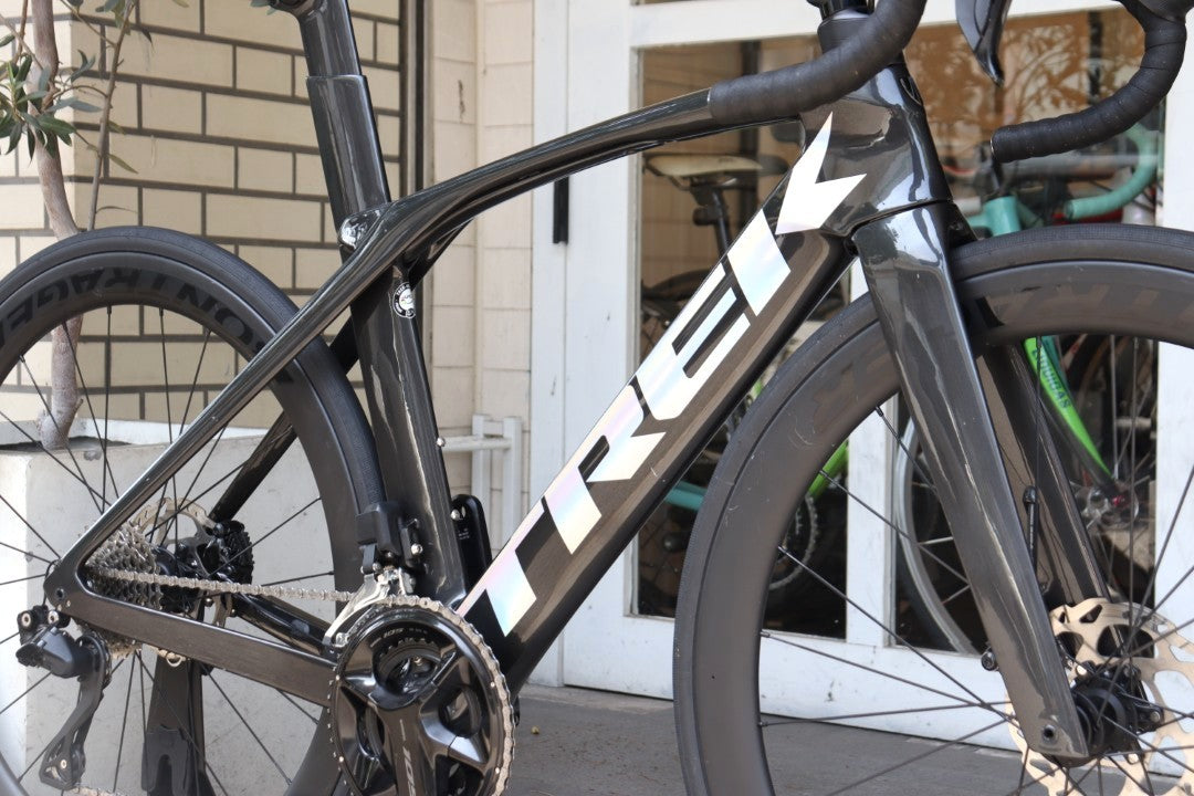 トレック TREK マドン MADONE SL6 DISC GEN6 2023 52サイズ シマノ 105 R7170 Di2 12S カーボン ロードバイク AEOLUS ELITE 50 【横浜店】