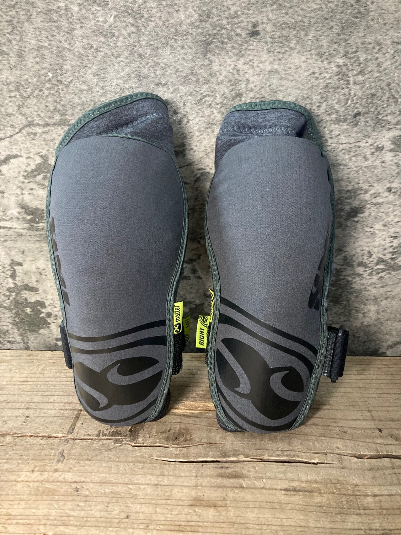 JX673 ixs Carve EVO+ elbow guard エルボーガード グレー XS – BICI