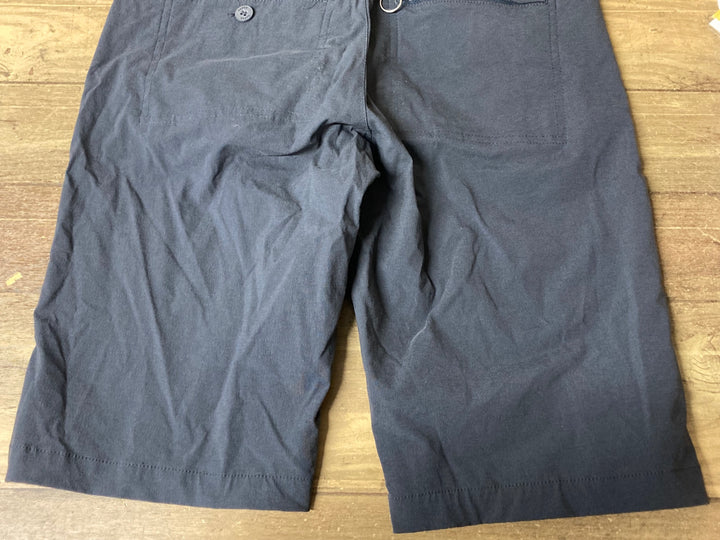 JS845 ラファ Rapha RANDONNEE SHORTS ハーフパンツ 黒 28