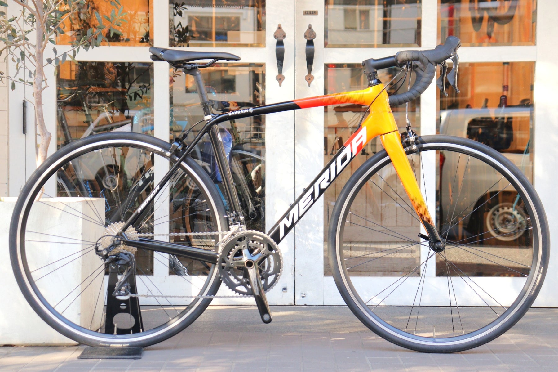 メリダ MERIDA スクルトゥーラ SCULTURA 4000 2017モデル 52サイズ