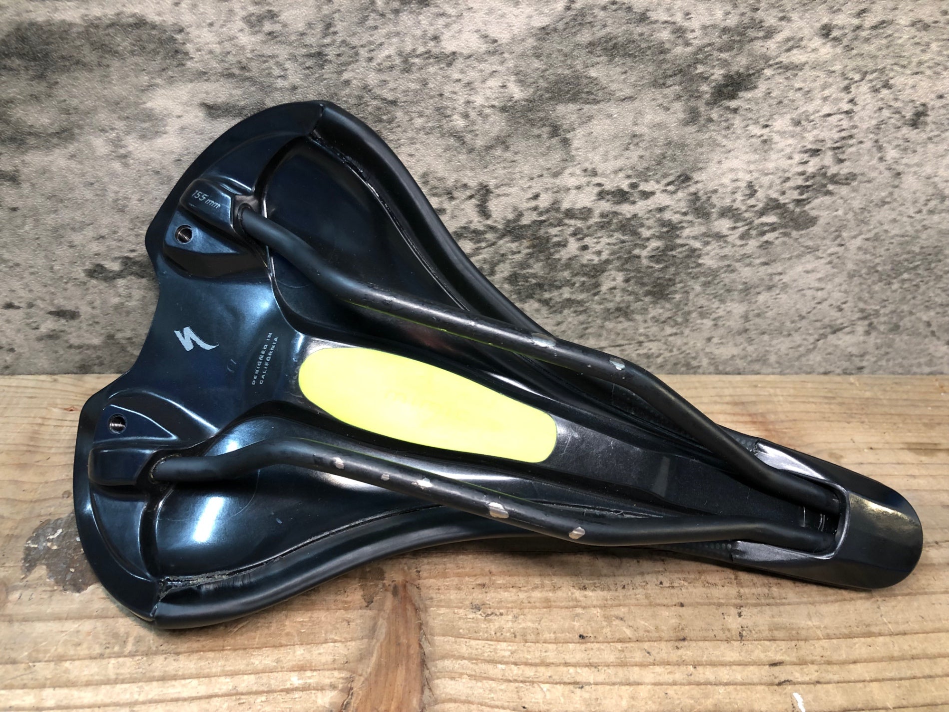 Specialized Romin Evo Mimic サドル