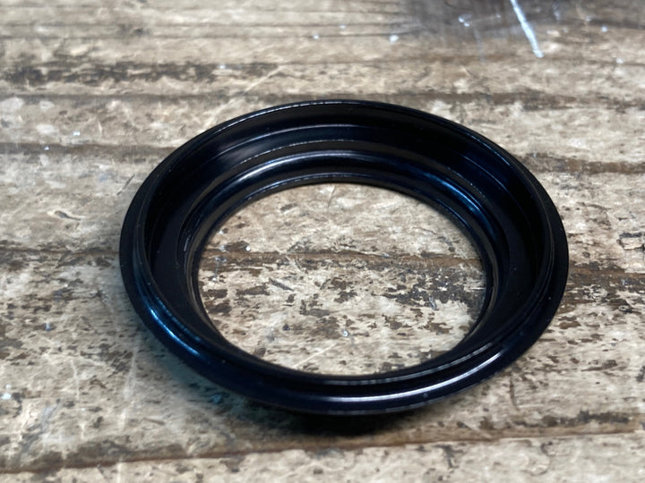 JI720 クリスキング CHRIS KING GRIPLOCK BEARING CAP ASSEMBLY ヘッドセットスモールパーツ 黒