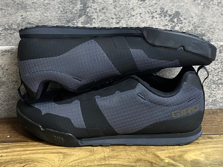 KM248 ジロ GIRO TRACKER FASTLACE フラットシューズ グレー EU42