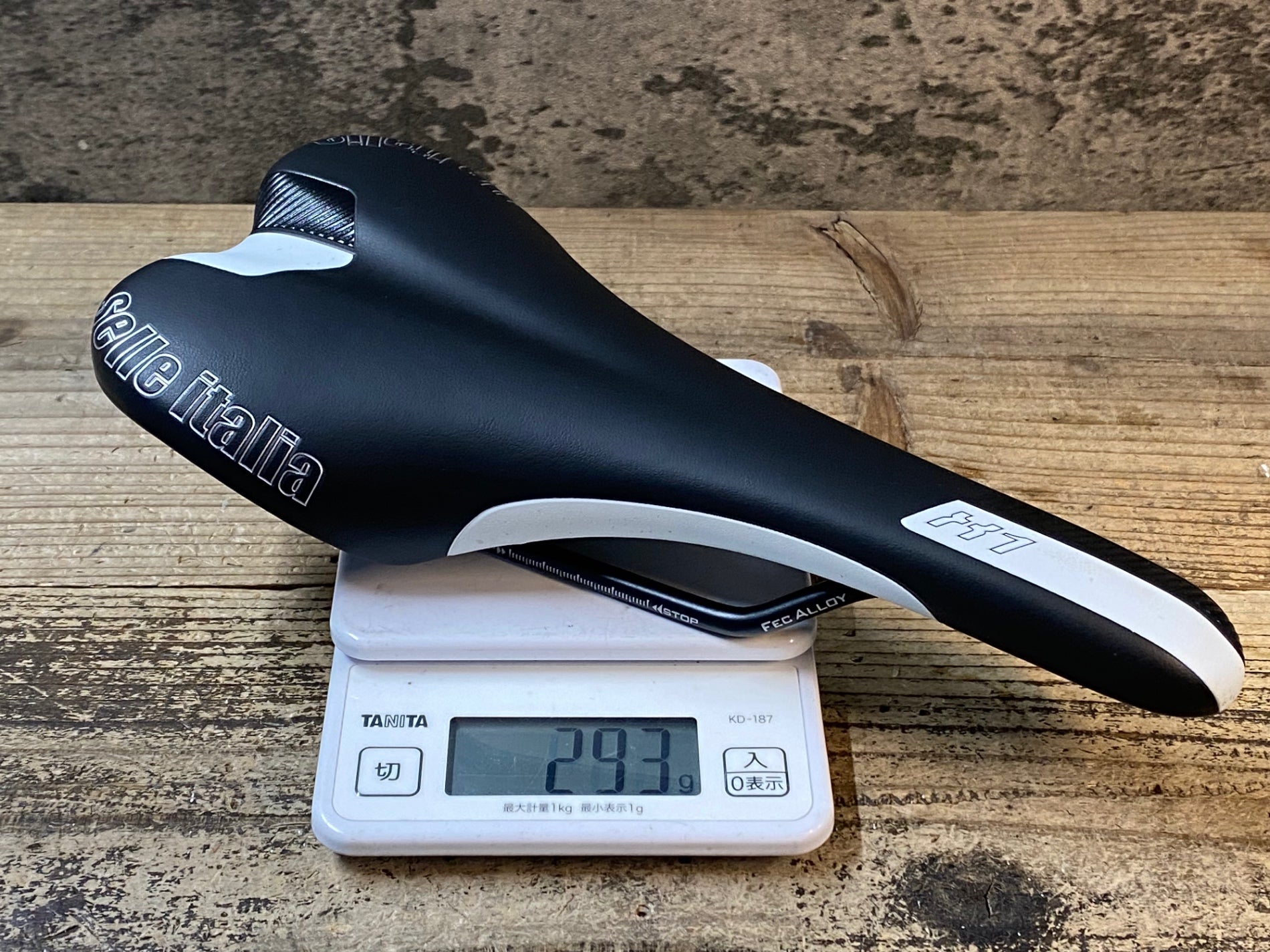 JT785 セライタリア selle italia X1 サドル FEC ALLOY 135mm – BICI