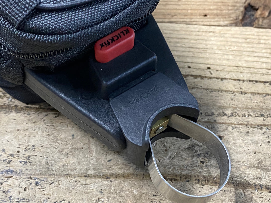 KB818 リクセンカウル RIXEN&KAUL コントウラ シートポストバッグ 黒