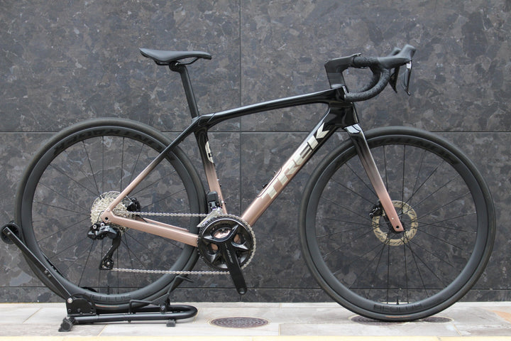 トレック TREK ドマーネ DOMANE SL6 GEN4 2026 52サイズ シマノ 105 R7170 12S Di2 AEOLUS ELITE35 カーボン ロードバイク 【福岡店】