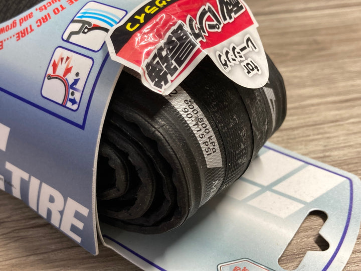 JX506 iRC ASPITE PRO クリンチャータイヤ 700x26C