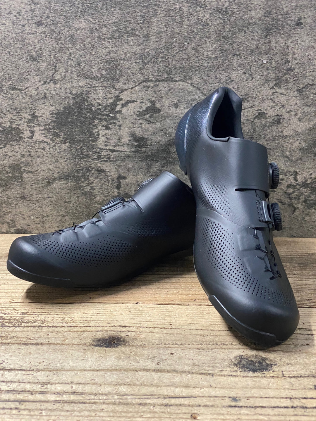 KO722 シマノ SHIMANO エスファイア S-PHYRE SH-RC903M-L01-E ビンディングシューズ EU46 3穴 黒 インソールなし