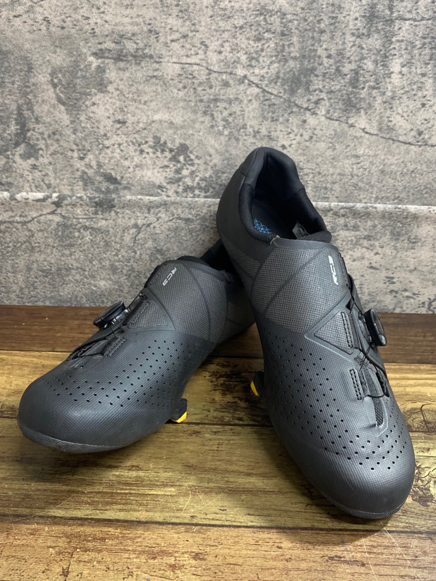 KI791 シマノ SHIMANO SHRC300M ビンディングシューズ 黒 SPD-SL EU44