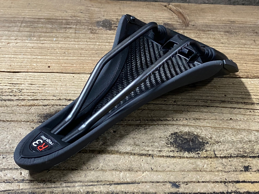 KL929 フィジーク fizik ALIANTE R3 Regular サドル KIUMレール