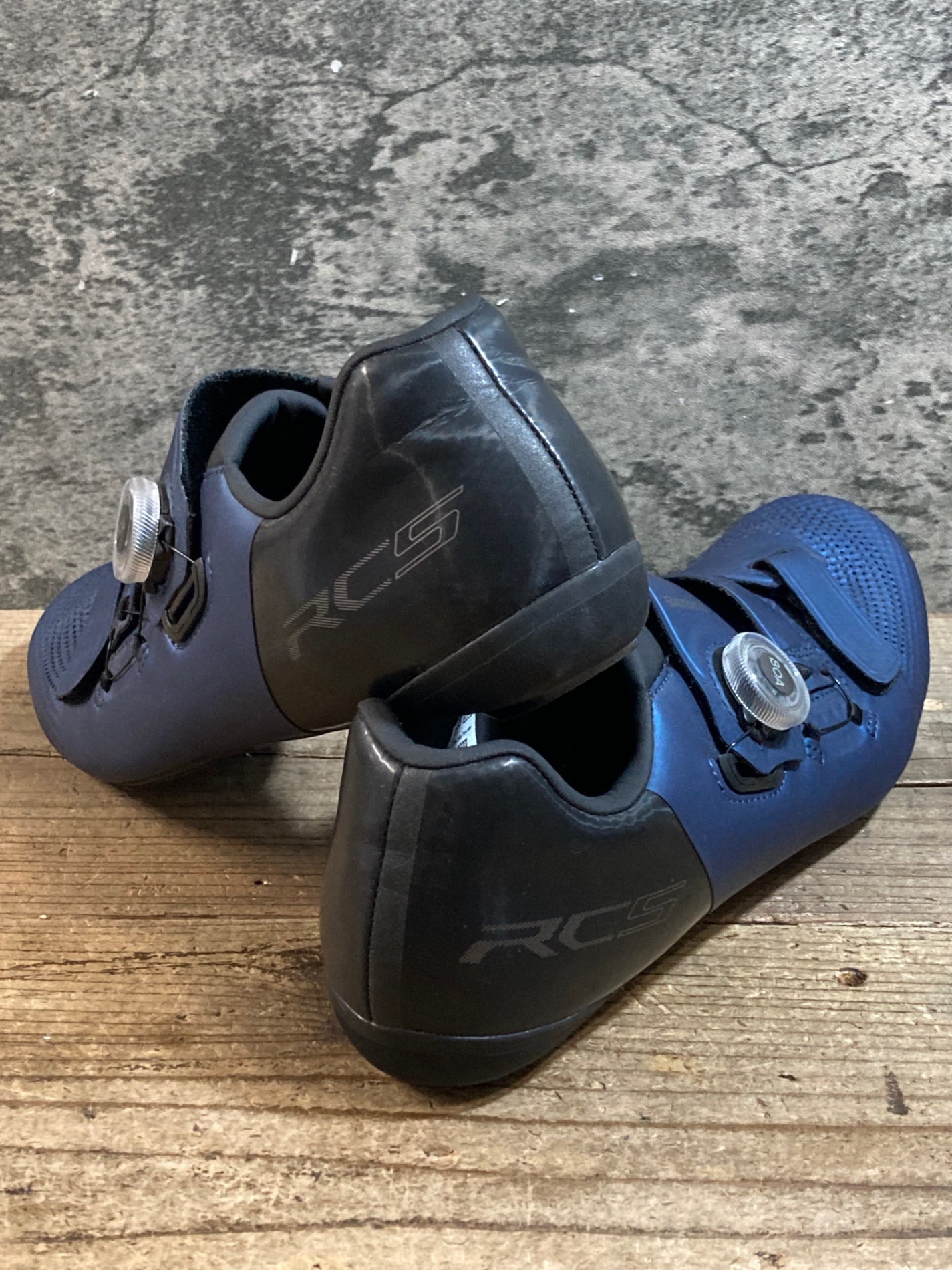 KF142 シマノ SHIMANO RC5 SHRC502M ビンディングシューズ SPD-SL EU44