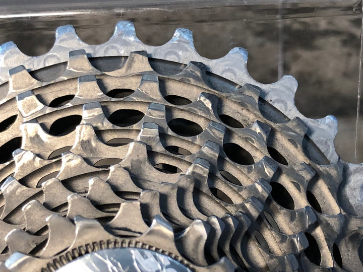 JP435 スラム SRAM レッド RED XG1190 スプロケット 11-30T 11S
