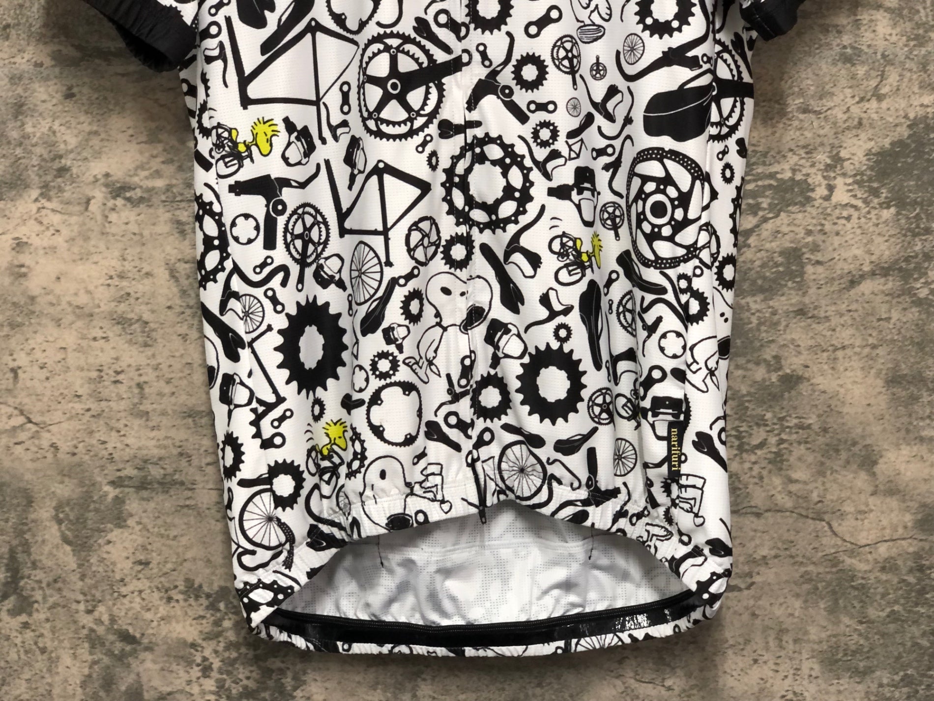 KE334 ナリフリ narifuri VINTAGE PEANUTS 半袖 サイクルジャージ 白