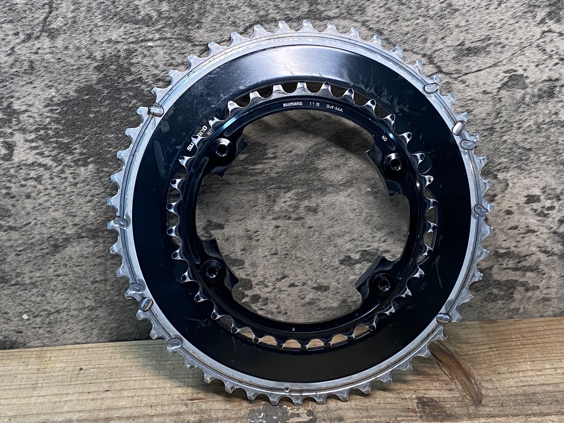 SHIMANO DURA-ACE FC-9000 チェーンリング 50-34T Amazon.co.jp: SHIMANO FC-9000 チェーンリング 52T-MB 52-36T用