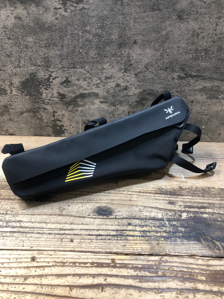 JY797 アピデュラ APIDURA レーシング・トップチューブパック・ボルトオン