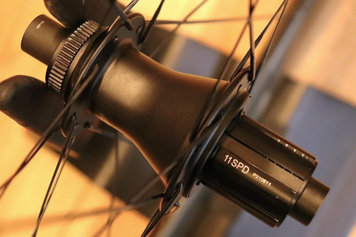 ジップ ZIPP 404 FIRECREST TUBERESS DISC カーボン チューブレスレディ ホイールセット シマノ 11S/12S 【芦屋店】