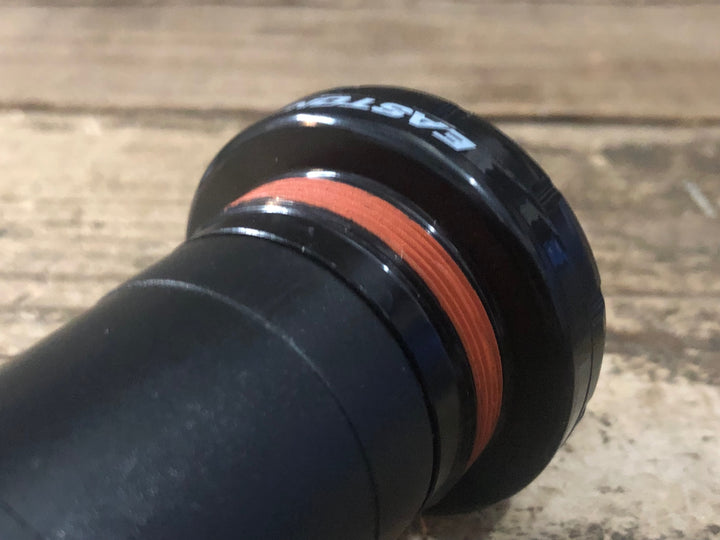 JU370 イーストン EASTON CINCH ボトムブラケット BB BSA30 BSA/JIS規格 スピンドルΦ30用 未使用