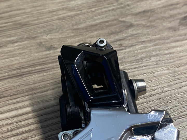 KA340 シマノ SHIMANO 105 FD-R7000 フロントディレイラー 直付