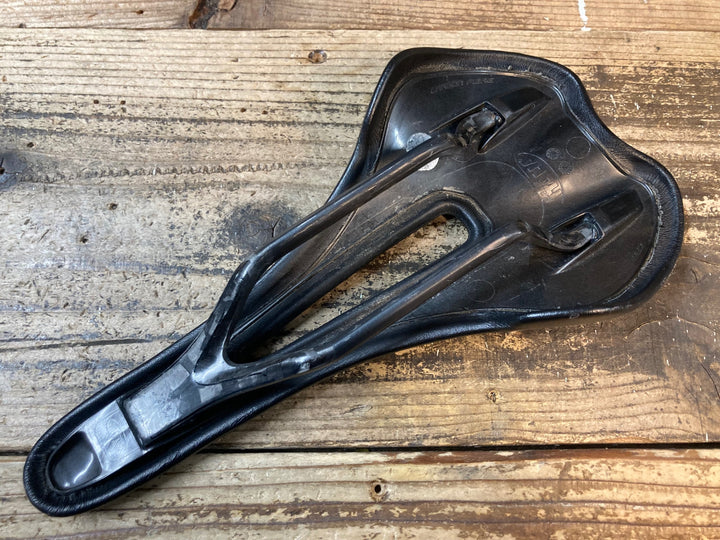 JS565 セライタリア selle italia SLR カーボンレール サドル LIMITED
