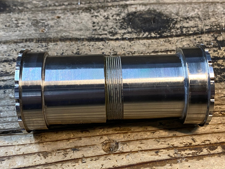 JN502 ウィッシュボーン WISHBONE BB86-DUB ボトムブラケット BB