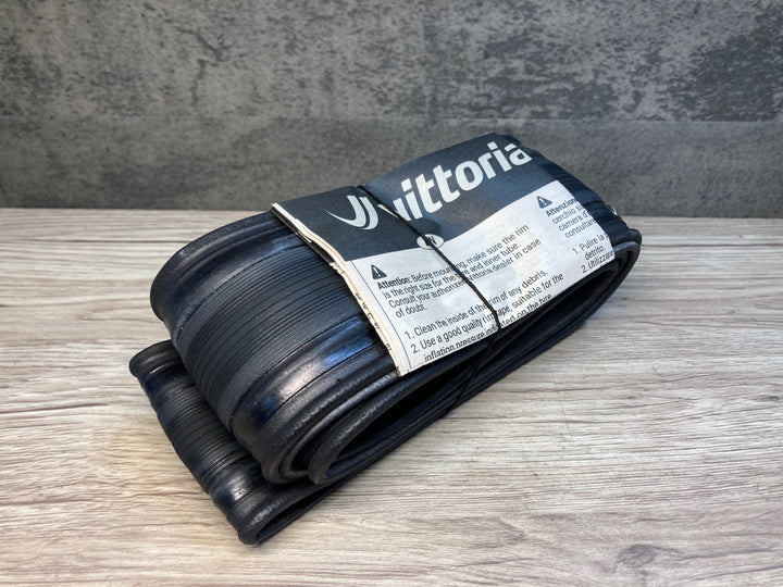 JK155 ヴィットリア vittoria コルサ CORSA GRAPHENE 2.0 チューブレスレディ タイヤ 700x25c 未使用
