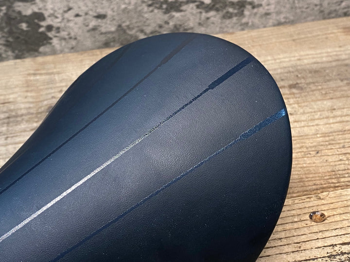 JP302 フィジーク fizik VOLTA R1 サドル 黒 CARBON BRAIDEDレール