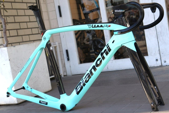 ビアンキ Bianchi オルトレ ディスク Oltre XR4 DISC 2021モデル 55サイズ カーボン ロードバイク フレームセット vision METRON 5D 【横浜店】