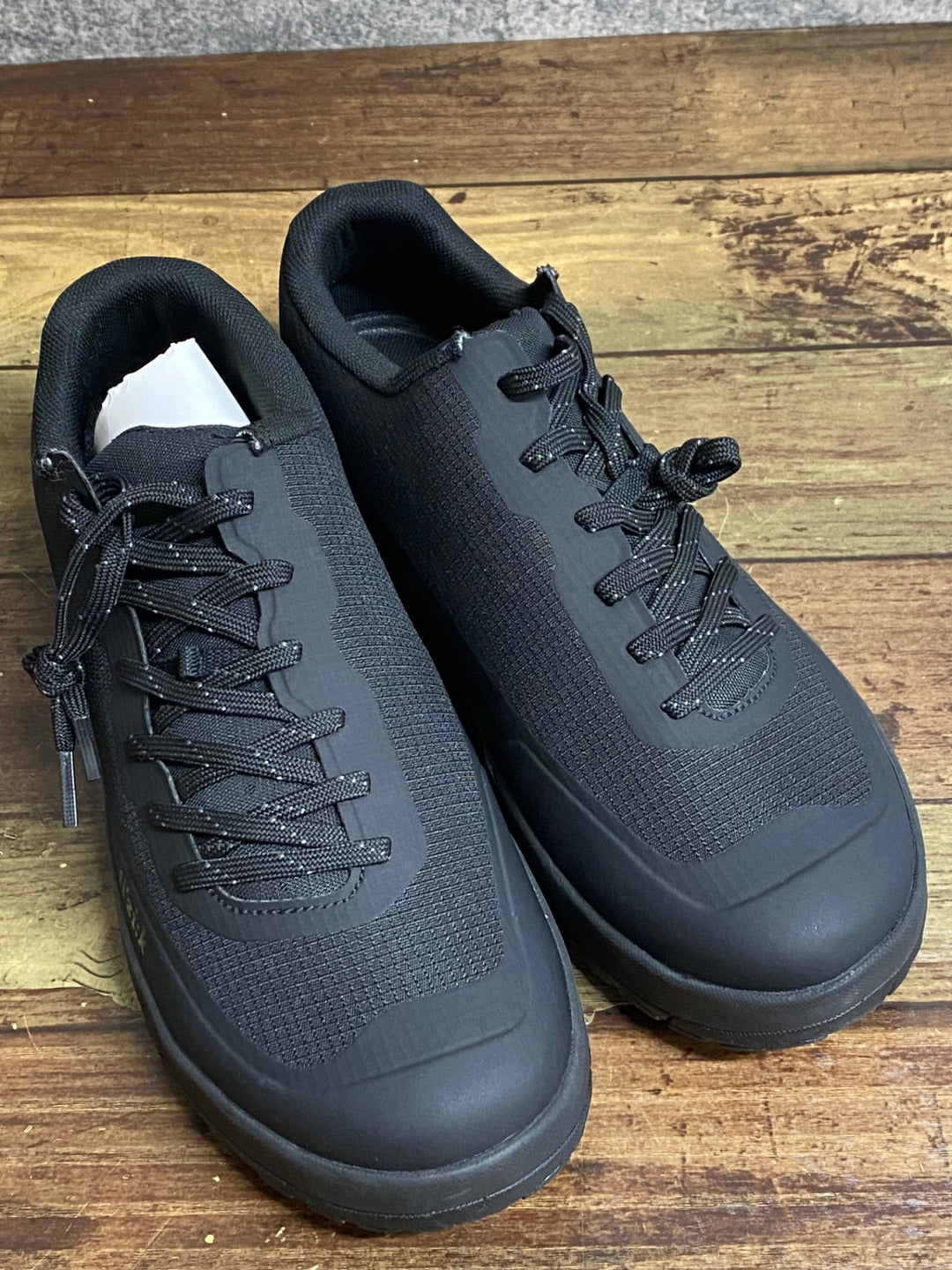 JY004 フィジーク fizik GRAVITA VERSOR shoes ビンディングシューズ 2穴 レース 黒 EU42
