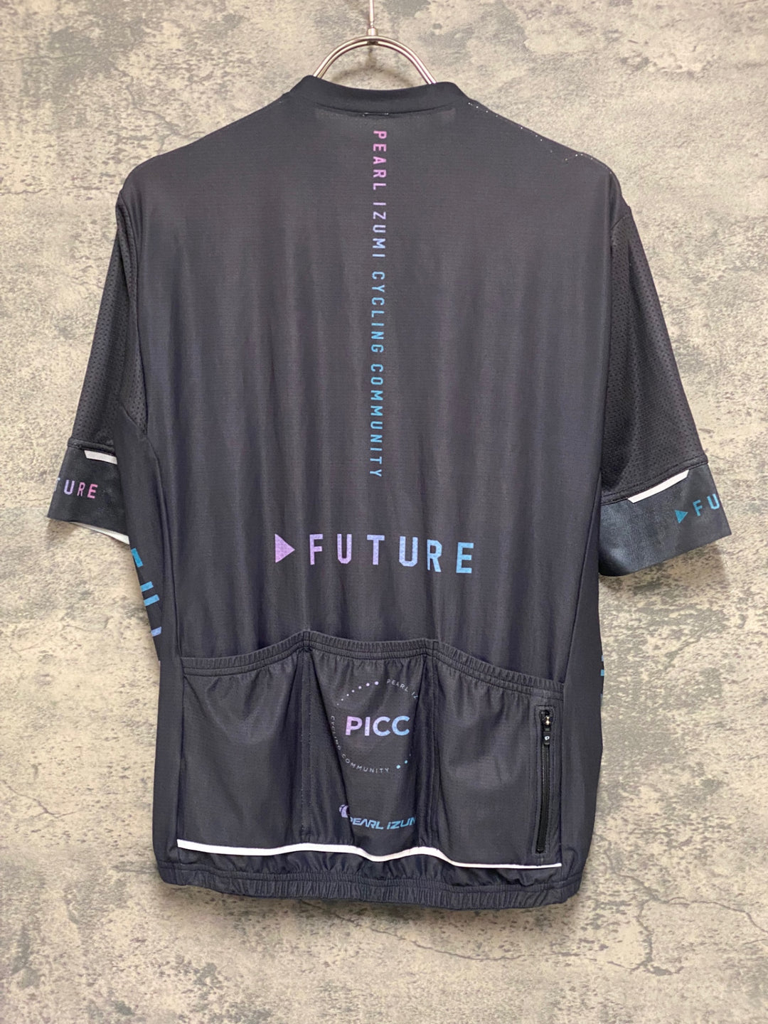 KE148 パールイズミ PEARL iZUMi PICC 半袖 サイクルジャージ 黒 ※サイズ不明、タグカット